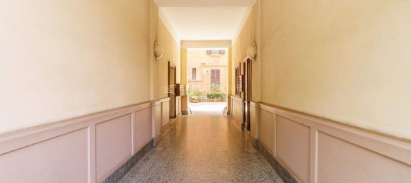 2 rooms Apartment in Milan, Italy No. 246872 9