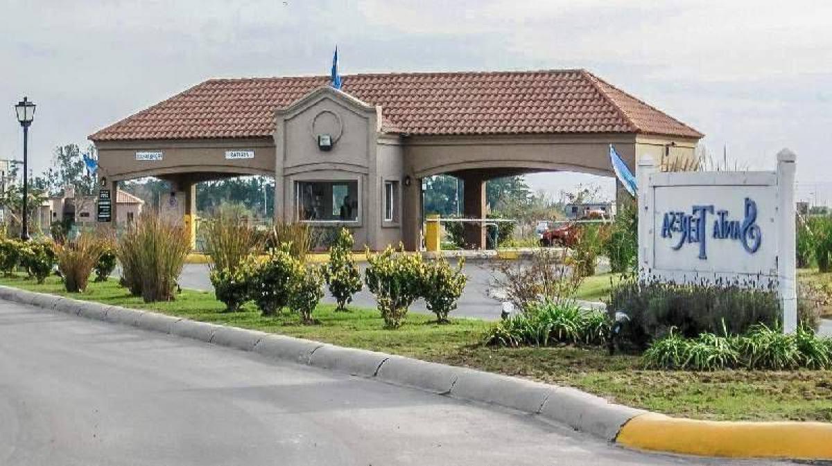  Land in Tigre, Argentina No. 46615