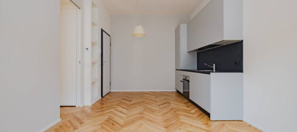 1 bedroom Apartment in Milan, Italy No. 344037 4