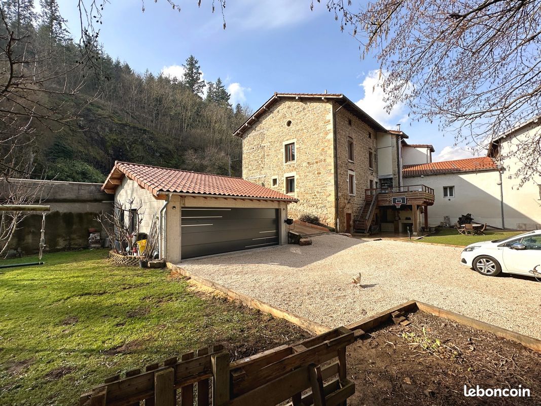 5 غرف نوم منزل في Beaujeu, France رقم 205558