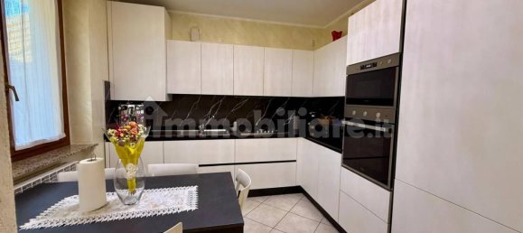 Apartamento T2 em Stezzano, Italy N.º 379462 3