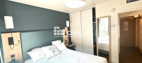 Studio in Asnieres-sur-Seine, France No. 282930 3