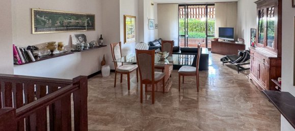 4 rooms Duplex in Varese, Italy No. 209973 5