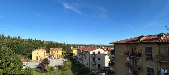 3 Schlafzimmer Wohnung in Tuoro sul Trasimeno, Italy, Nr. 333315 10