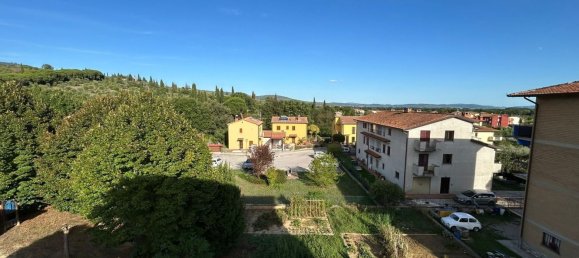 3 Schlafzimmer Wohnung in Tuoro sul Trasimeno, Italy, Nr. 333315 12