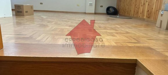 Дом с 3 спальнями в Лампореккьо, Италия № 376617 2