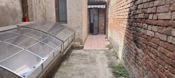 4 bedrooms Apartment in Asti, Italy No. 359866 7