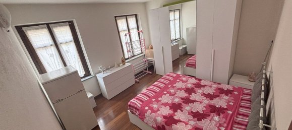 4 bedrooms Apartment in Asti, Italy No. 359866 17