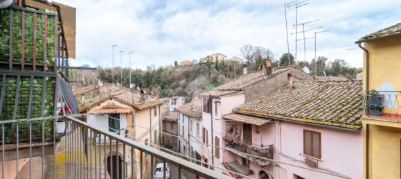 Apartamento de 2 habitaciónes en Ronciglione, Italy No. 129458 8