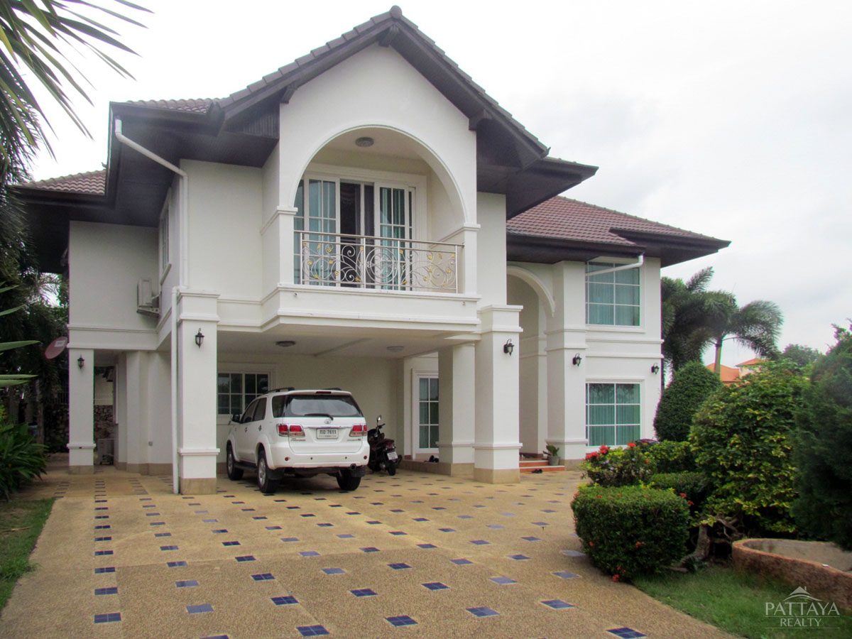 Кафе / ресторан с 4 спальнями в Паттайя, Таиланд № 4079