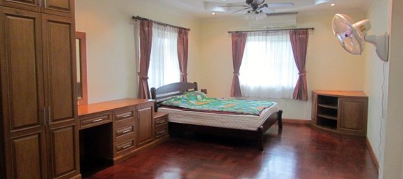 Кафе / ресторан с 4 спальнями в Паттайя, Таиланд № 4079 15