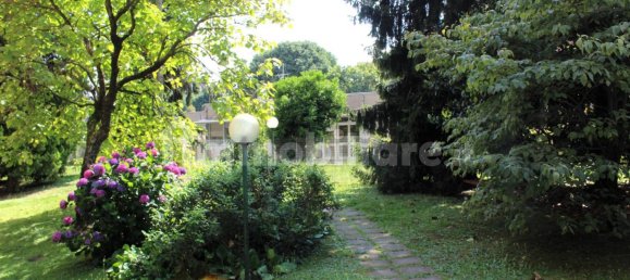 2 bedrooms Penthouse in Monza, Italy No. 341494 5