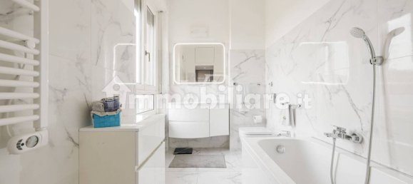 3 bedrooms Apartment in Milan, Italy No. 305967 45