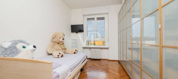 3 bedrooms Apartment in Milan, Italy No. 305967 30