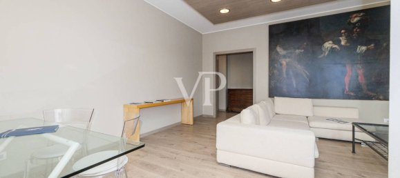 3 bedrooms Apartment in Milan, Italy No. 305967 8