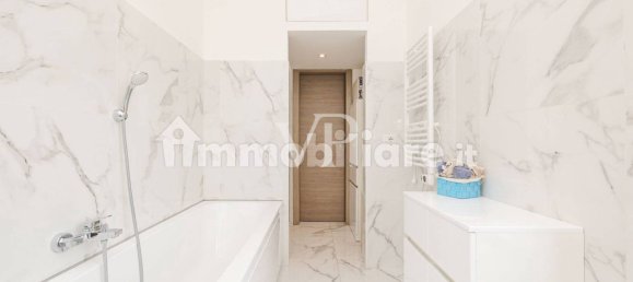 3 bedrooms Apartment in Milan, Italy No. 305967 47