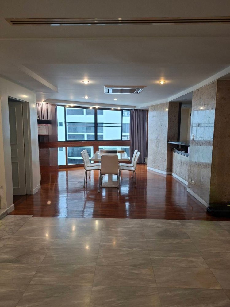 3 Schlafzimmer Eigentumswohnung in Khlong Toei, Thailand, Nr. 74213