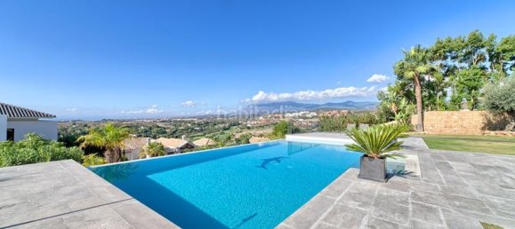 5 chambres Villa à Malaga, Spain No. 22753 12