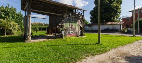 8 chambres Maison à Udine, Italy No. 319966 4