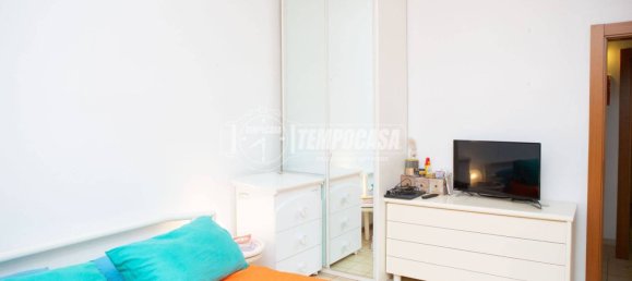 Apartamento de 2 dormitorios en Bologna, Italy No. 286420 10