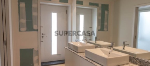 4 bedrooms Apartment in Porto, Portugal No. 159297 14