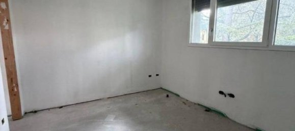 5-salle Appartement à Traversetolo, Italy No. 35317 17