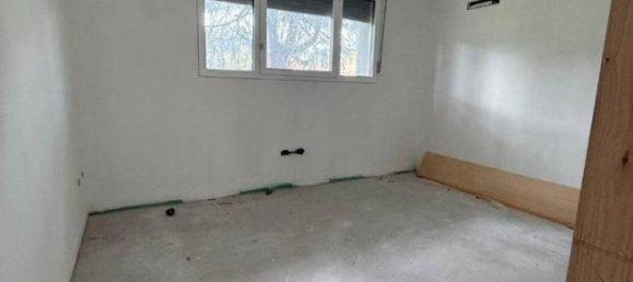 5-salle Appartement à Traversetolo, Italy No. 35317 16