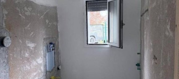 5-salle Appartement à Traversetolo, Italy No. 35317 15