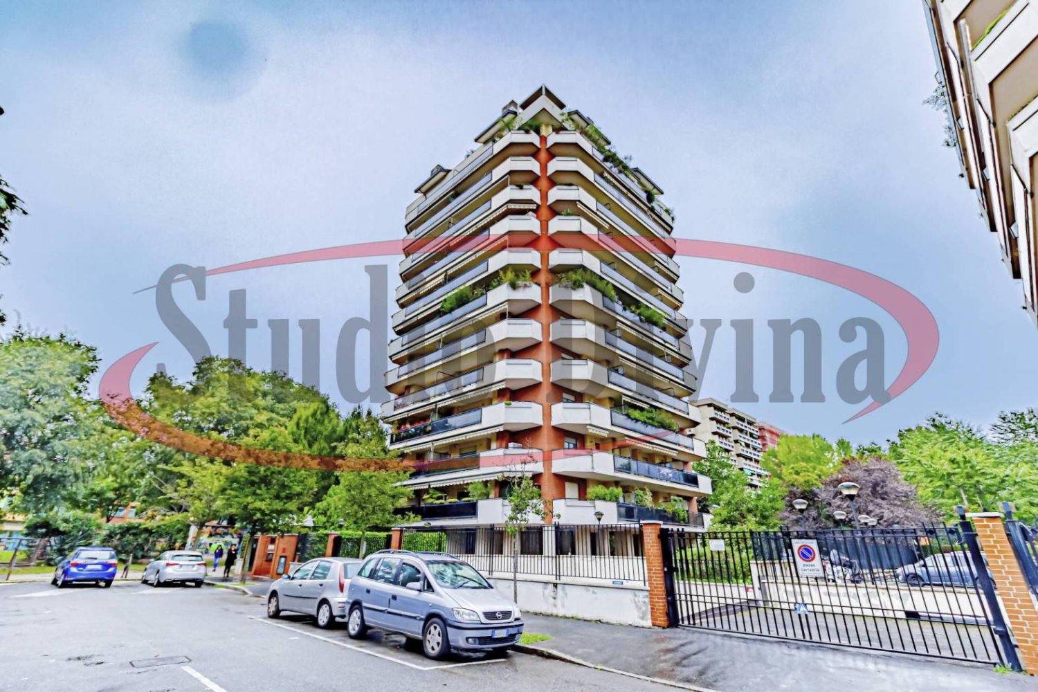 16m² Parking in Sesto San Giovanni, Italy No. 319993