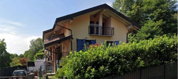 1 bedroom Apartment in Cuveglio, Italy No. 286823 4