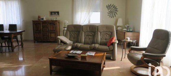 3 bedrooms House in Fere-Champenoise, France No. 313705 6