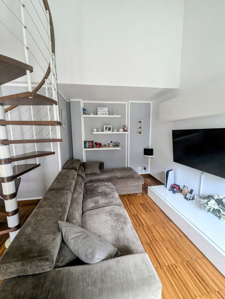 2 غرف نوم منزل ذو طابقين في Turin, Italy رقم 402947