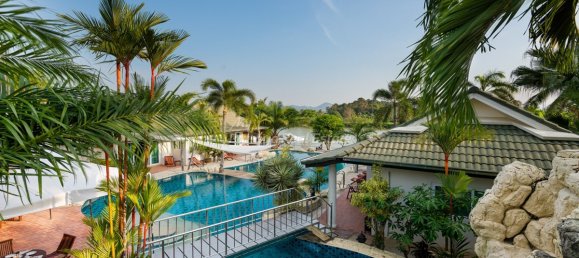 4 bedrooms Cafe / restaurant in Pattaya, Thailand No. 10500 24