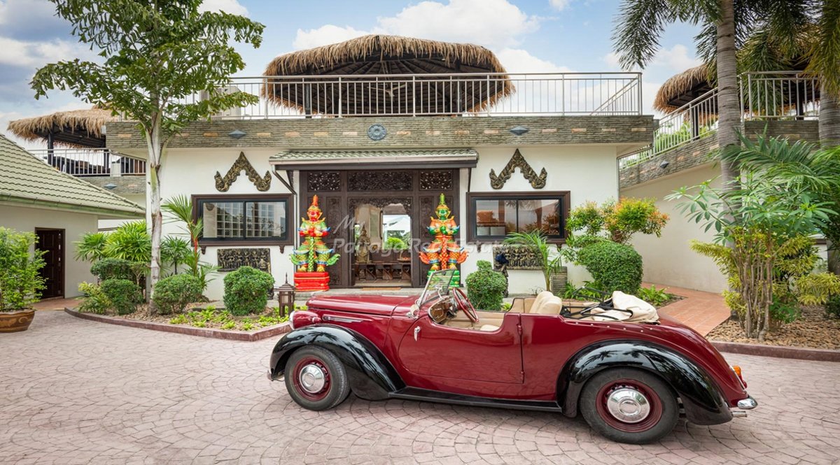 4 bedrooms Cafe / restaurant in Pattaya, Thailand No. 10500