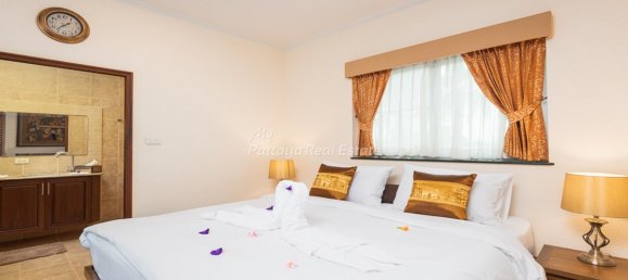 4 bedrooms Cafe / restaurant in Pattaya, Thailand No. 10500 6