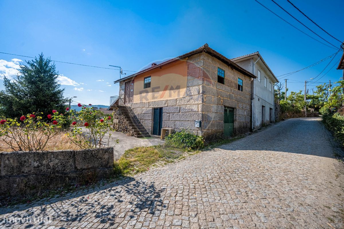 Casa de 2 dormitorios en Arnoia, Portugal No. 182686