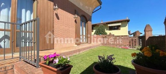 4 chambres Villa à Tavazzano con Villavesco, Italy No. 13208 17