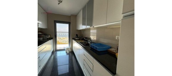 3 bedrooms Apartment in Lisbon, Portugal No. 136783 9