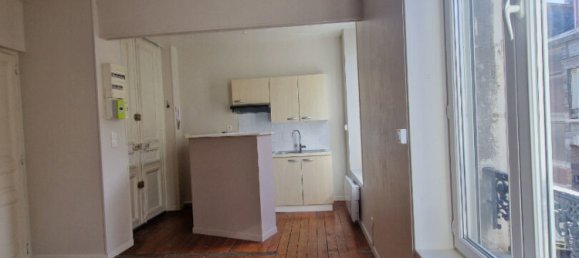 1 bedroom Apartment in Reims, France No. 66977 10