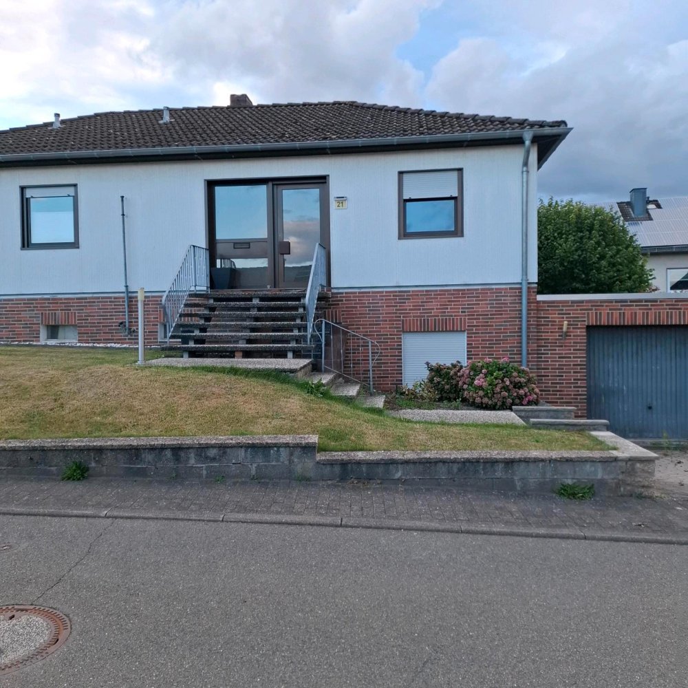 Bungalow de 4 dormitorios en Waldeck-Frankenberg, Germany No. 281690