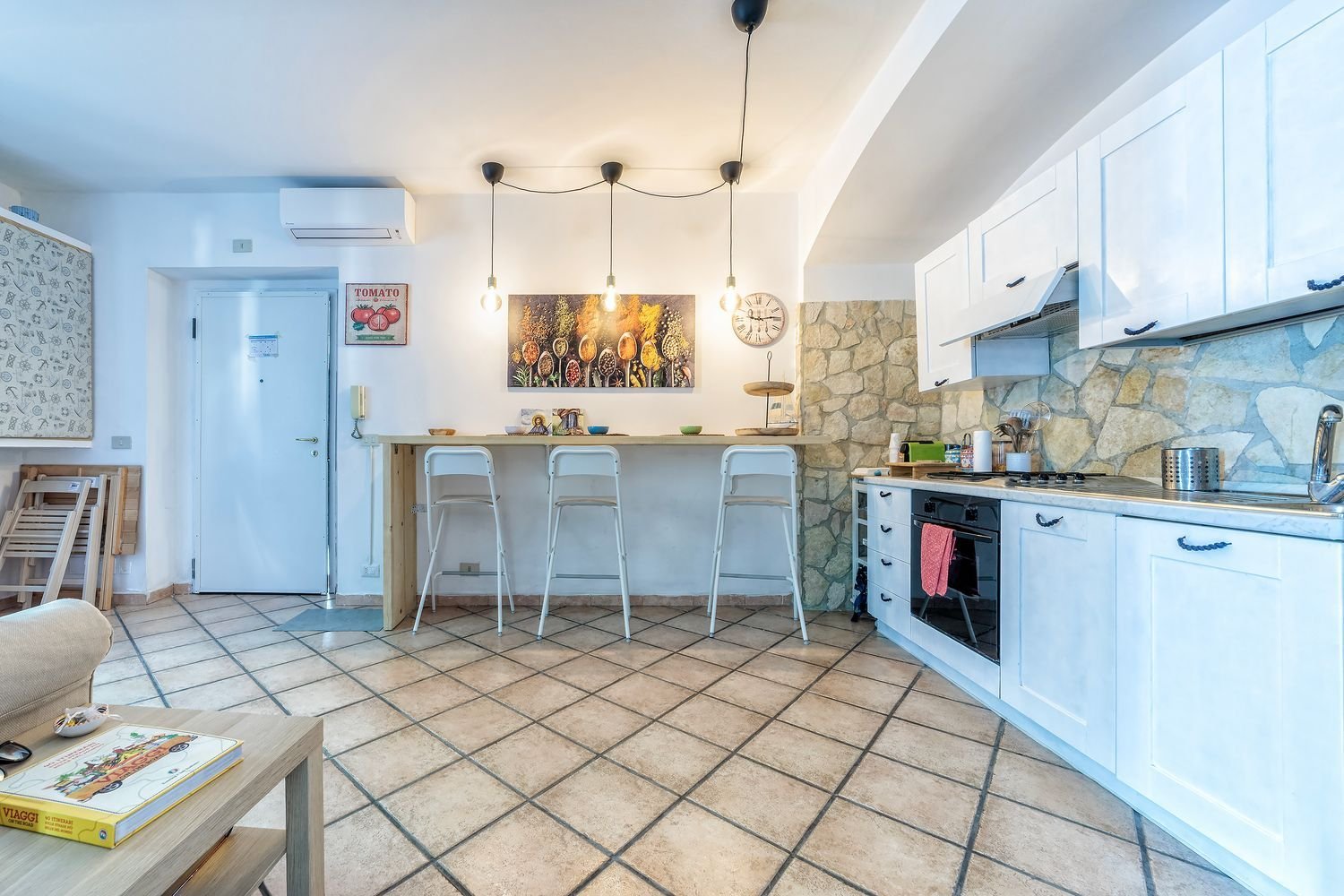 3غرفة شقة في Gaeta, Italy رقم 5596