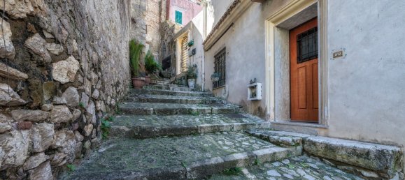 3غرفة شقة في Gaeta, Italy رقم 5596 9