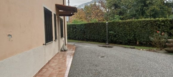 Villa de 8 dormitorios en Capannori, Italy No. 102707 11