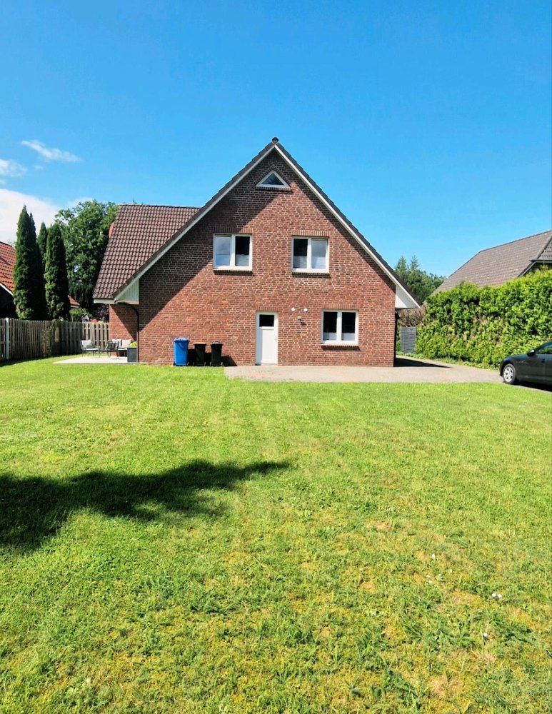 3 bedrooms Townhouse in Cuxhaven, Germany No. 265189