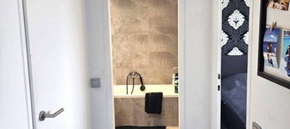 4 rooms Apartment in Vienna, Austria No. 244453 15