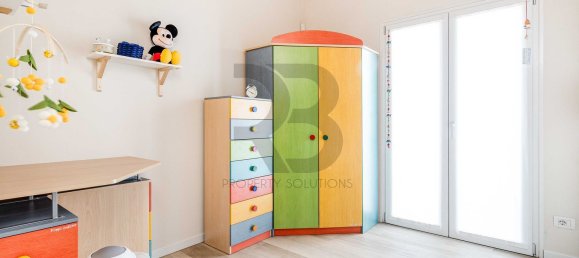 3 rooms Apartment in Turate, Italy No. 333706 10