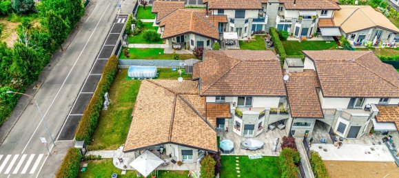 3 rooms Apartment in Turate, Italy No. 333706 23