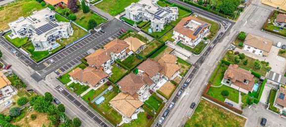 3 rooms Apartment in Turate, Italy No. 333706 29