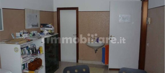 2غرفة عقار تجاري في Cesano Maderno, Italy رقم 313129 5