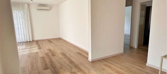 4 bedrooms Apartment in Martellago, Italy No. 327177 4